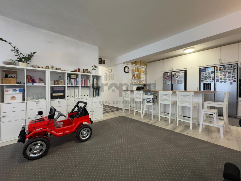 Penthouse de vânzare 4 camere Kron Towers Noua