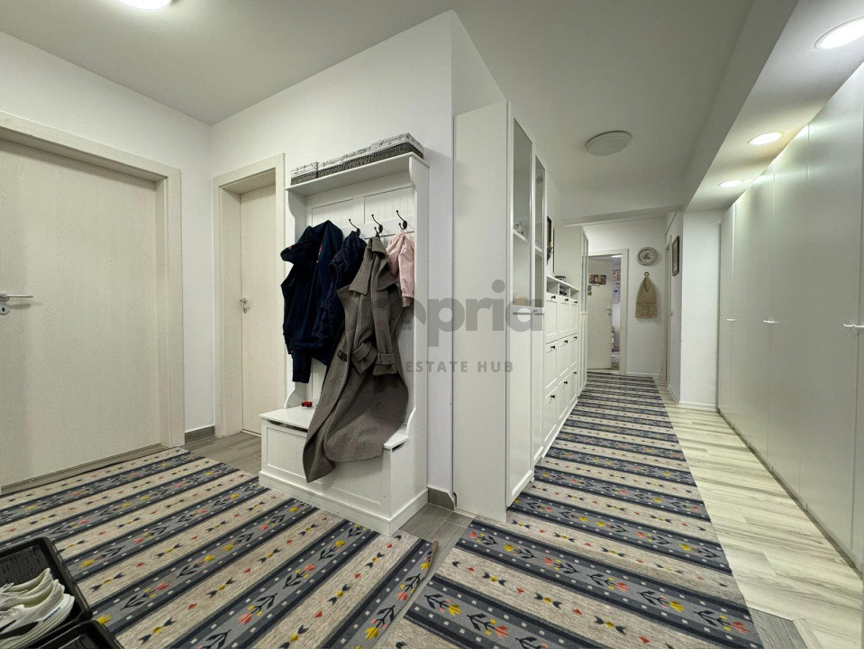 Penthouse de vânzare 4 camere Kron Towers Noua