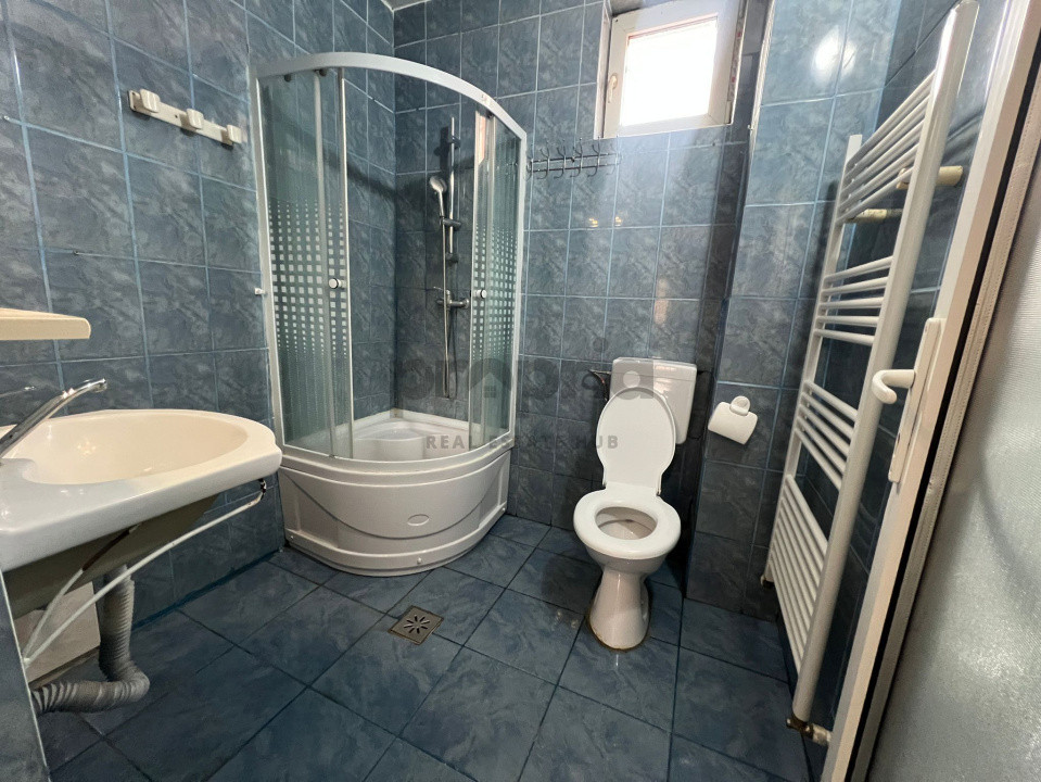 Casa 5 camere, garaj, anexe, 1300 mp teren Simeria Veche