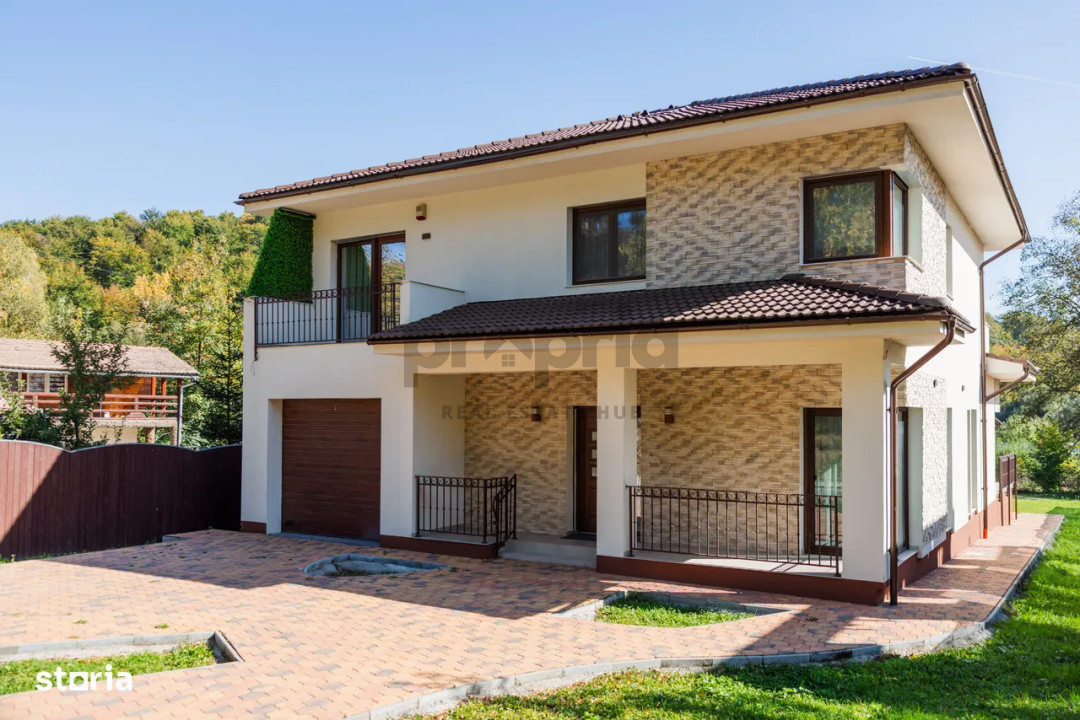 Vilă modernă cu teren 808 mp – Brașov