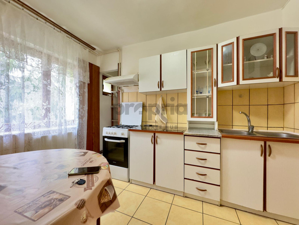 Apartament 3 camere de închiriat – Brașov, zona Astra