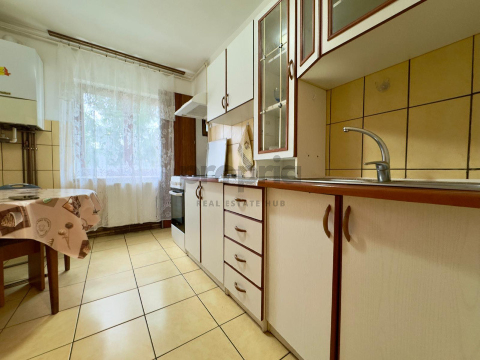 Apartament 3 camere de închiriat – Brașov, zona Astra