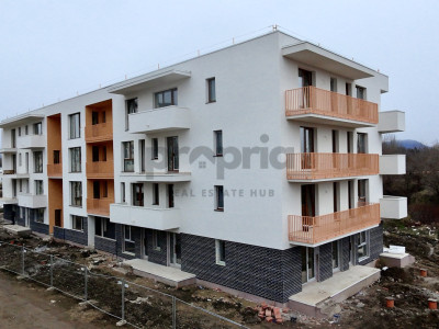 Apartament 3 camere NR.34 + PARCARE INCLUSĂ 