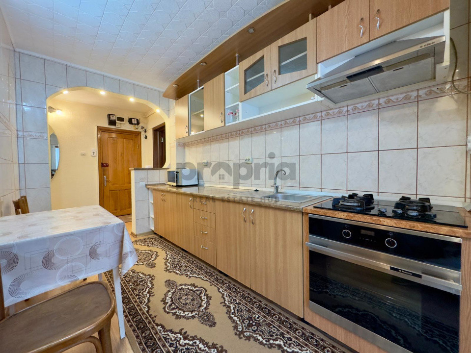 partament 3 camere de închiriat – Răcădău, Str. Aluniș, Brașov