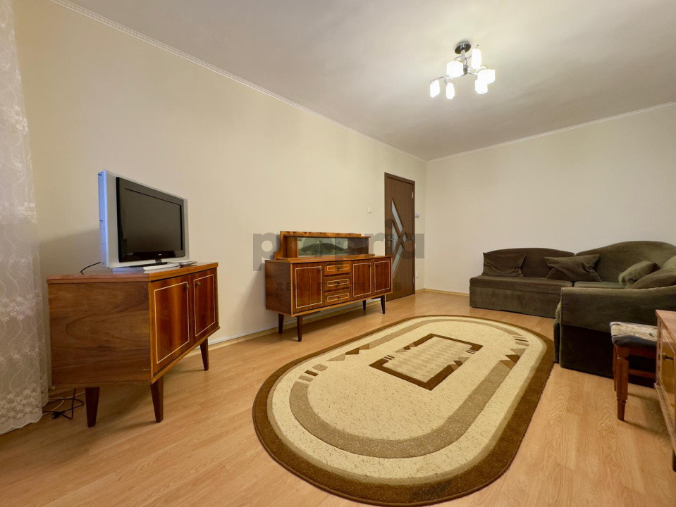 partament 3 camere de închiriat – Răcădău, Str. Aluniș, Brașov