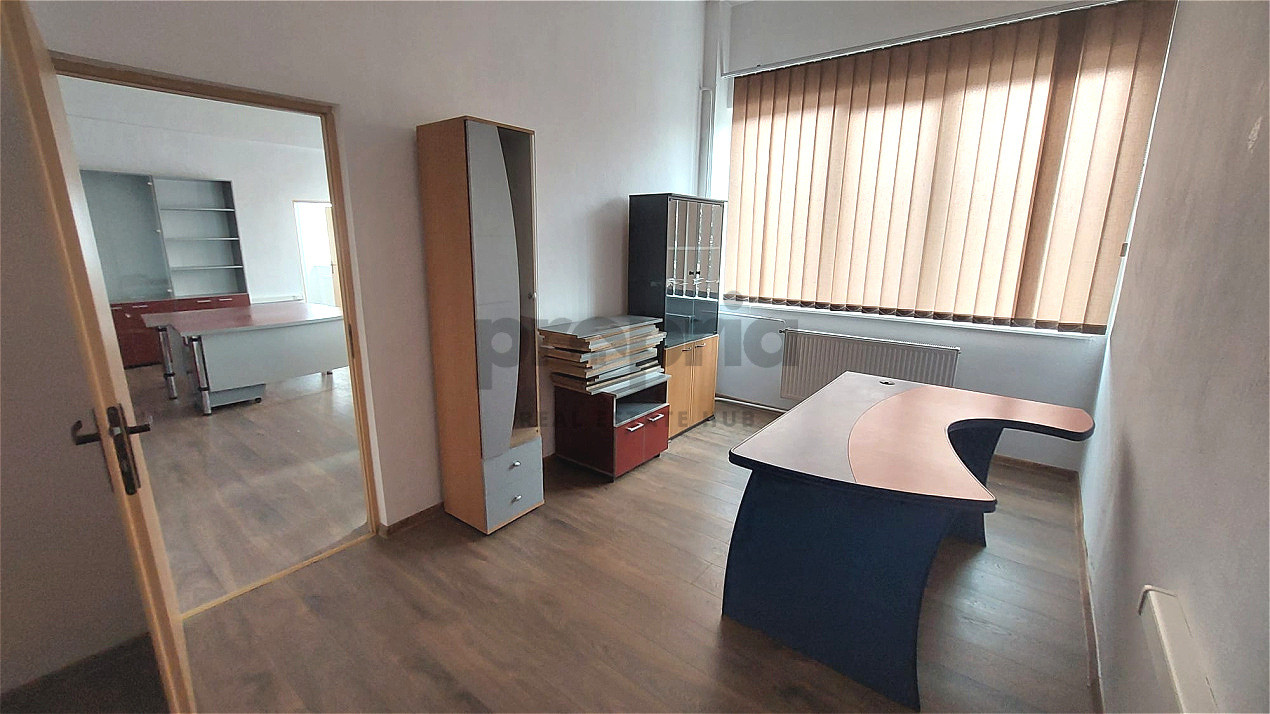 Spațiu de birouri de închiriat – 4 camere, parcare, Zizinului (Farmacom – ONRC)