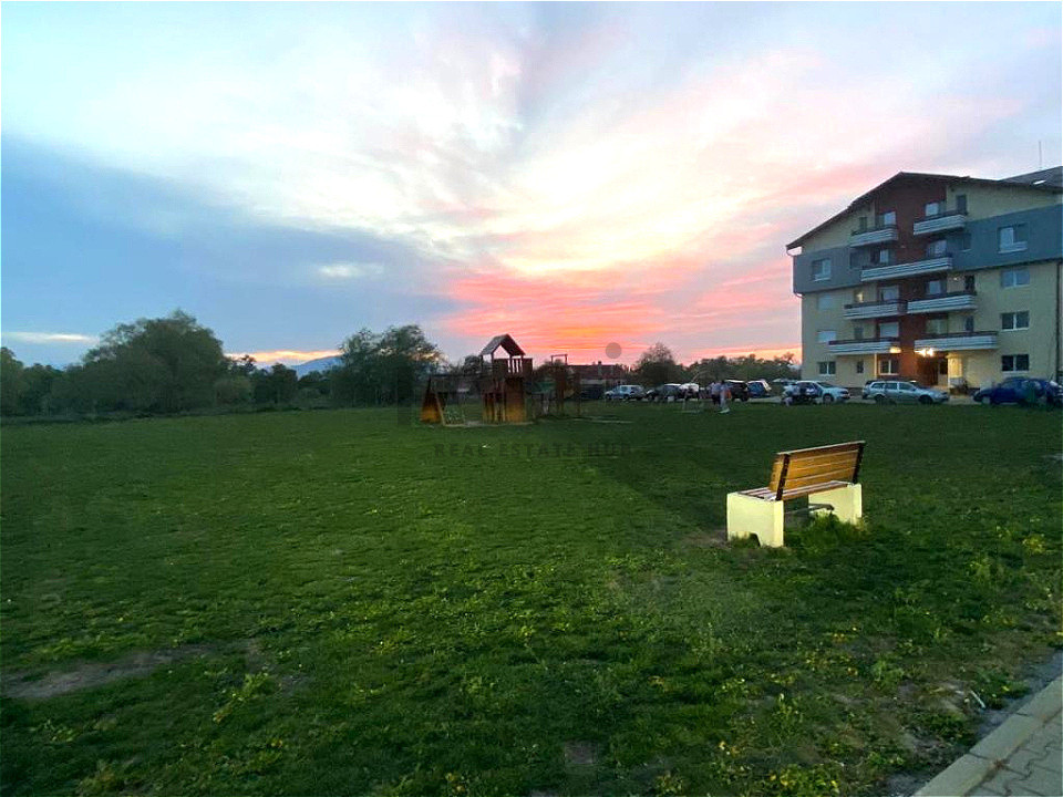 🏡 De vânzare | Apartament 56 mp + loc de parcare | Subcetate – Sânpetru