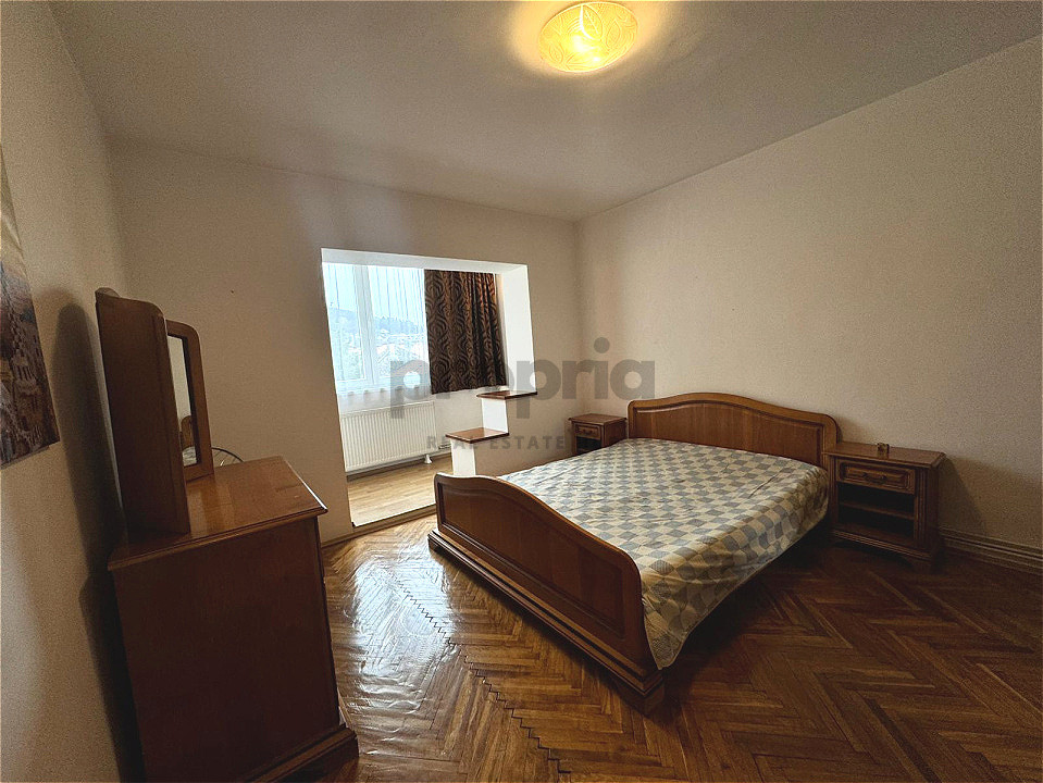 Apartament 2 camere decomandat lângă Opera Brașov • 2 balcoane • parcare & beci
