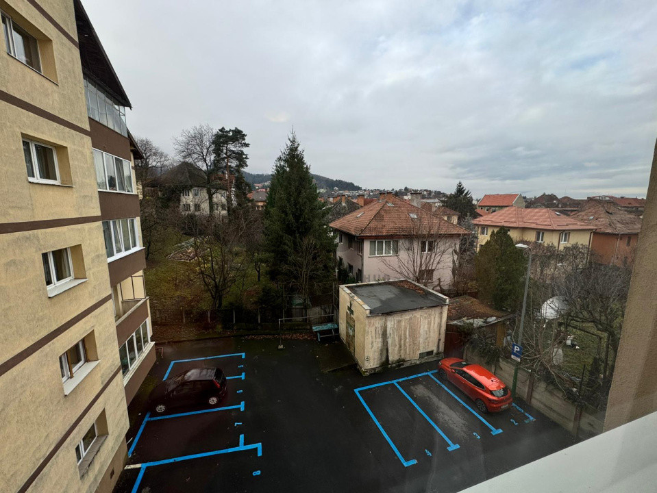 Apartament 2 camere decomandat lângă Opera Brașov • 2 balcoane • parcare & beci