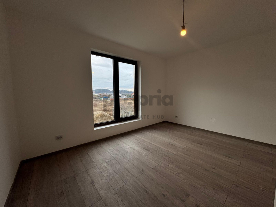  🏡 Casă de vânzare | 5 camere • 3 băi • 415 mp teren | Hărman