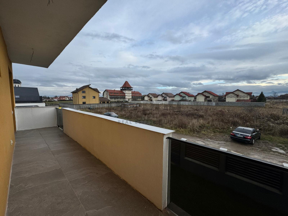  🏡 Casă de vânzare | 5 camere • 3 băi • 415 mp teren | Hărman