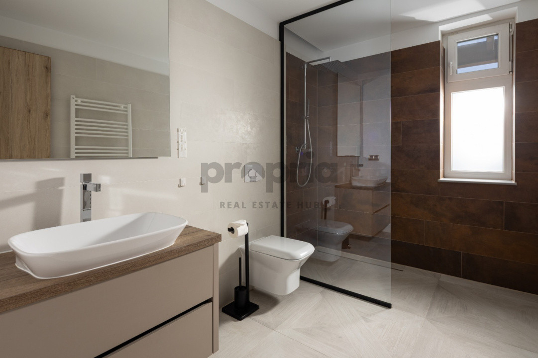 Penthouse lux Coresi – Pet Friendly, 4 camere