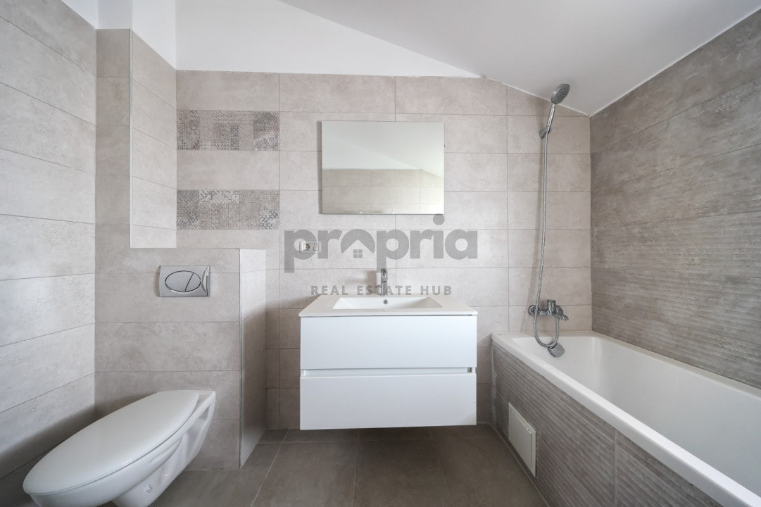 GARSONIERĂ NOUĂ-INTRARE SÂNPETRU - LÂNGĂ STREET MALL + PARCARE