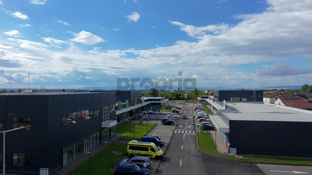 GARSONIERĂ NOUĂ-INTRARE SÂNPETRU - LÂNGĂ SÂNPETRU SHOP PARK+ PARCARE