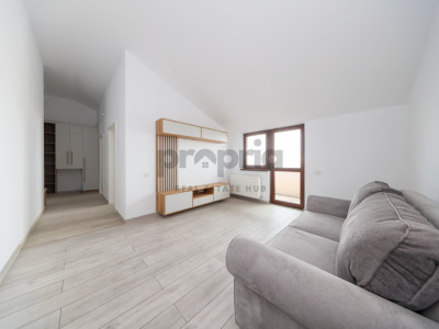 GARSONIERĂ ÎNALTĂ-INTRARE SÂNPETRU - LÂNGĂ STREET MALL + PARCARE