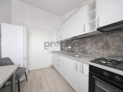 GARSONIERĂ NOUĂ-INTRARE SÂNPETRU - LÂNGĂ STREET MALL + PARCARE