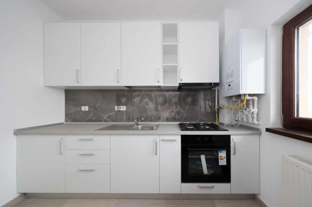 GARSONIERĂ NOUĂ - INTRARE SÂNPETRU - LÂNGĂ STREET MALL + PARCARE