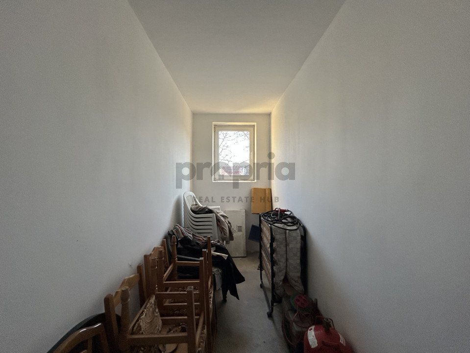 IMOBIL CU MULTIPLE DESTINAȚII - PRETABIL INVESTIȚIE - ORAȘ RUPEA