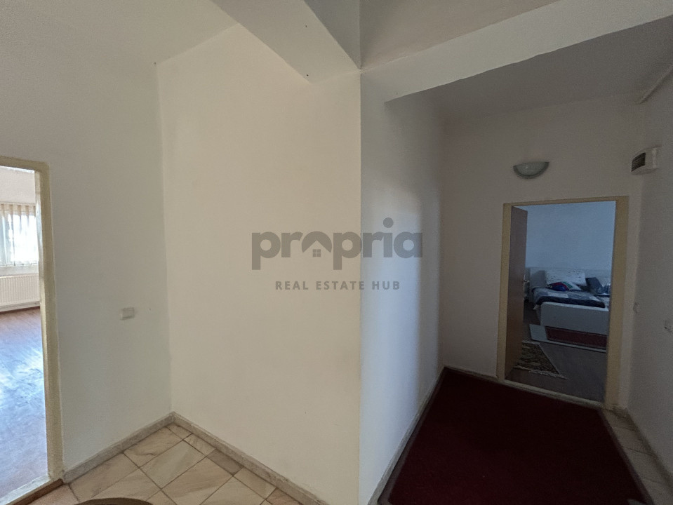 IMOBIL CU MULTIPLE DESTINAȚII - PRETABIL INVESTIȚIE - ORAȘ RUPEA