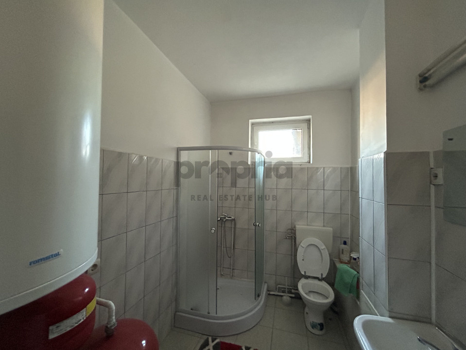 IMOBIL CU MULTIPLE DESTINAȚII - PRETABIL INVESTIȚIE - ORAȘ RUPEA