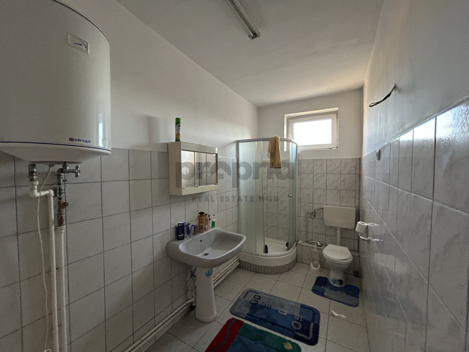 IMOBIL CU MULTIPLE DESTINAȚII - PRETABIL INVESTIȚIE - ORAȘ RUPEA