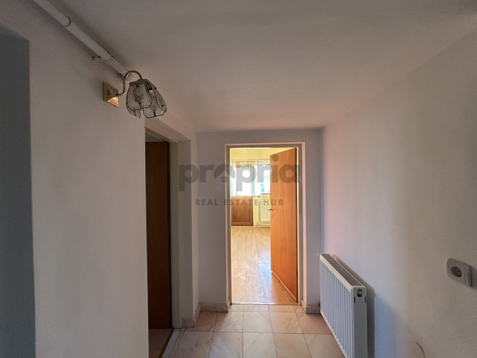 IMOBIL CU MULTIPLE DESTINAȚII - PRETABIL INVESTIȚIE - ORAȘ RUPEA