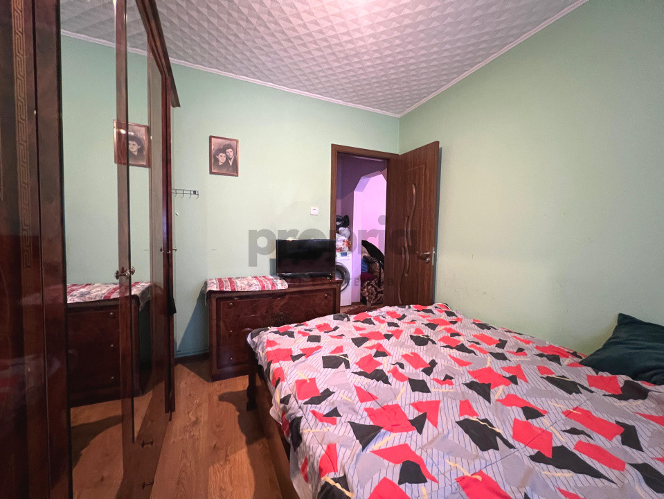 Apartament 2 camere semidecomandat – Bartolomeu, Str. Grigore Ureche