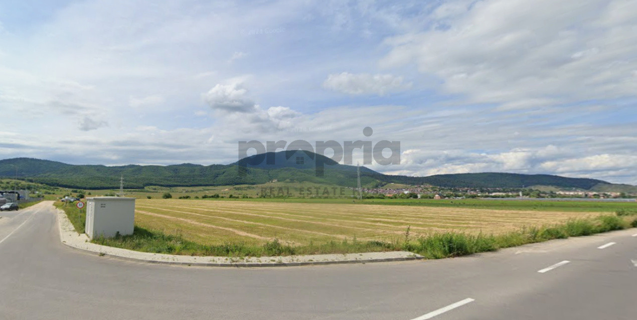 Teren intravilan 40.166 mp Codlea cu Autorizație Construire 