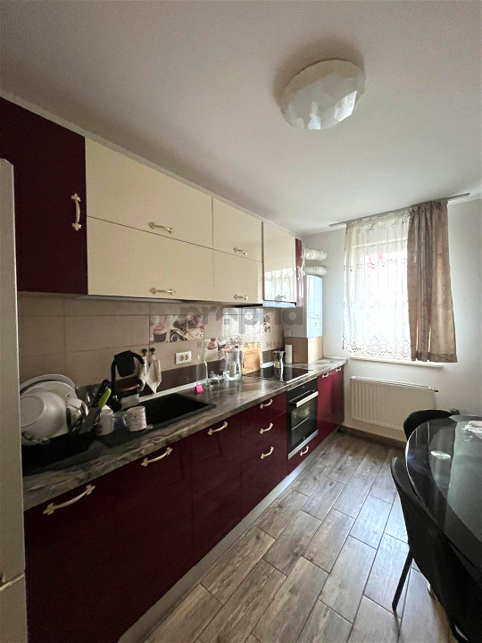 Apartament 2 camere de închiriat | Urban Residence | Parcare + 2 balcoane ☀️