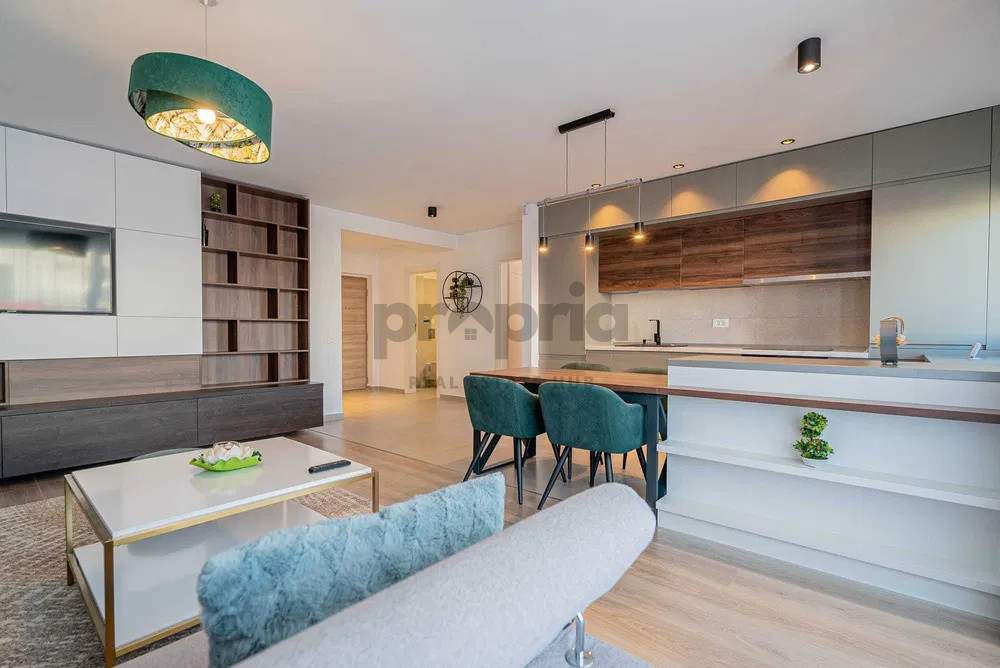 APARTAMENT PREMIUM URBAN CORESI + PARCARE SUBTERANA + BOXĂ