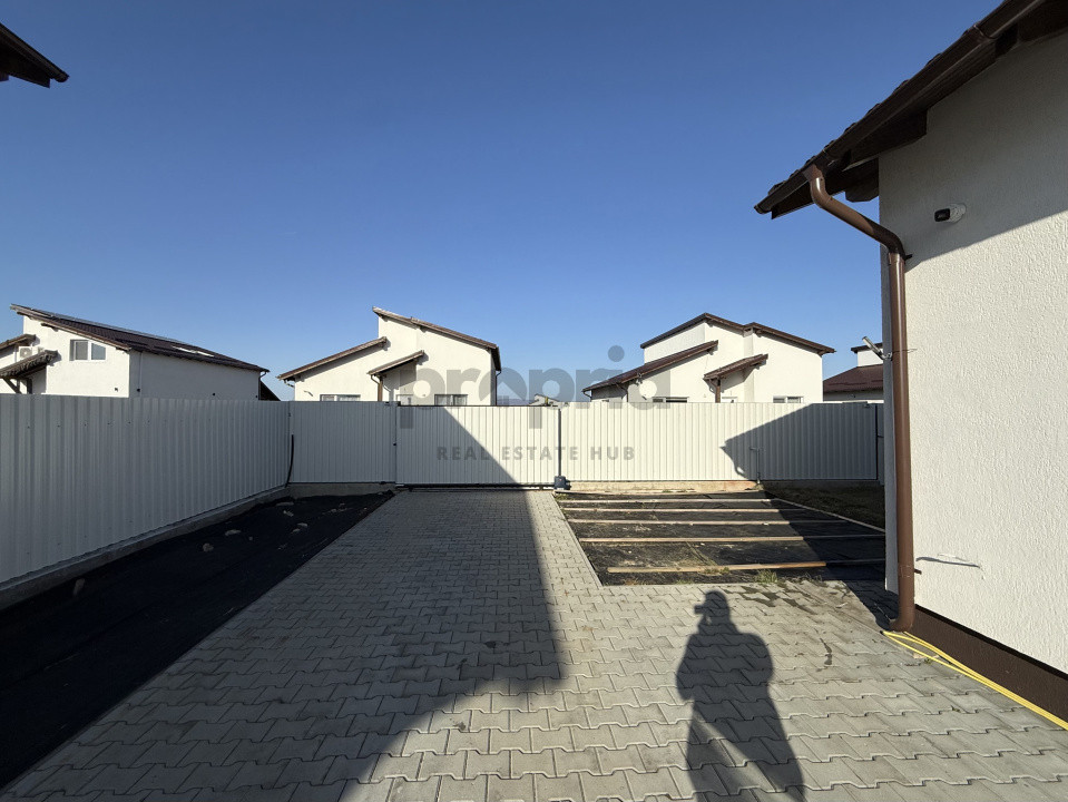 CASĂ PREMIUM CĂRĂMIDĂ + IZOLAȚIE VATĂ BAZALTICĂ - TEREN 668 MP