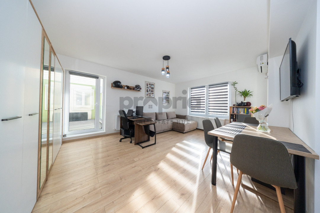 IMOBIL LUMINOS IN PROXIMITATEA CORESI MALL - PRETABIL INVESTIȚIE REGIM HOTELIER 