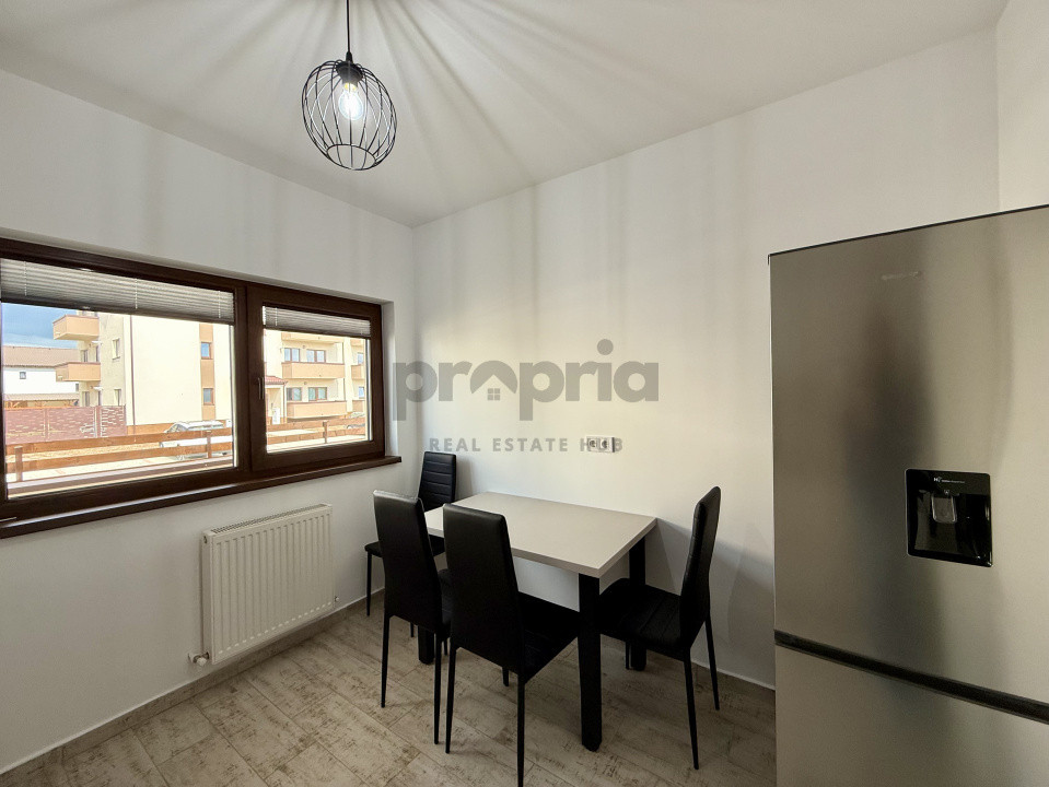 APARTAMENT 2 CAMERE + GRĂDINĂ PRIVATĂ - LANGĂ STREET MALL SÂNPETRU LA INTRARE