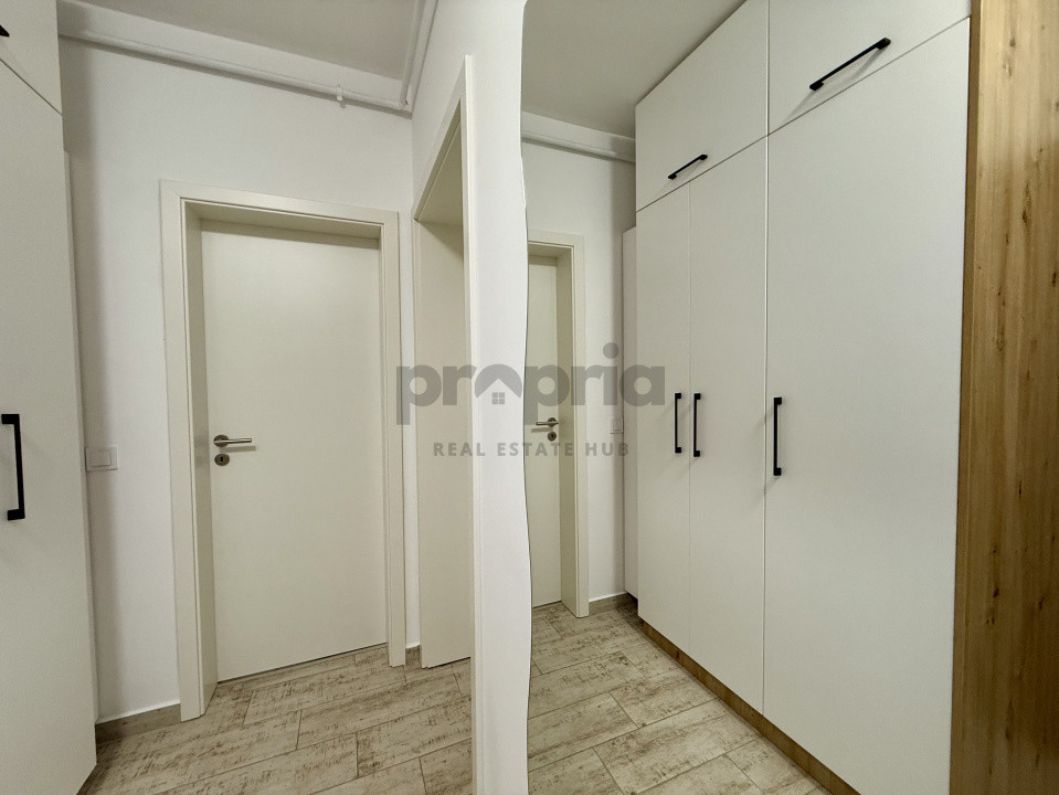 APARTAMENT 2 CAMERE + GRĂDINĂ PRIVATĂ - LANGĂ STREET MALL SÂNPETRU LA INTRARE