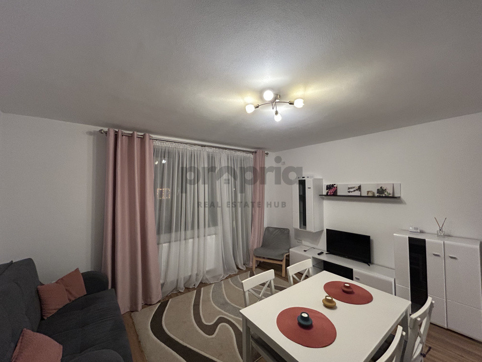 APARTAMENT 3 CAMERE OPEN SPACE