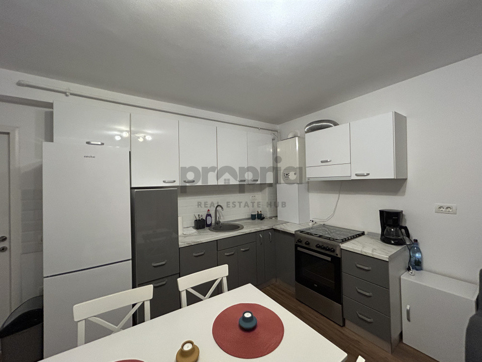 APARTAMENT 3 CAMERE OPEN SPACE