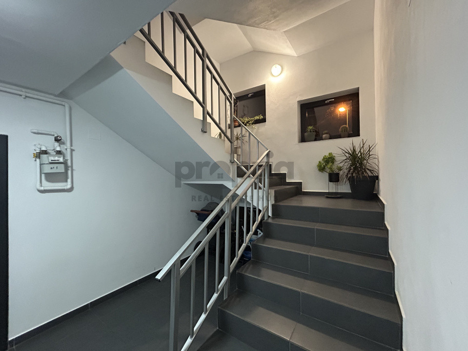 APARTAMENT 3 CAMERE OPEN SPACE