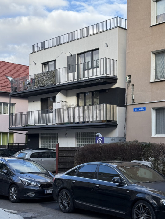 APARTAMENT 3 CAMERE OPEN SPACE