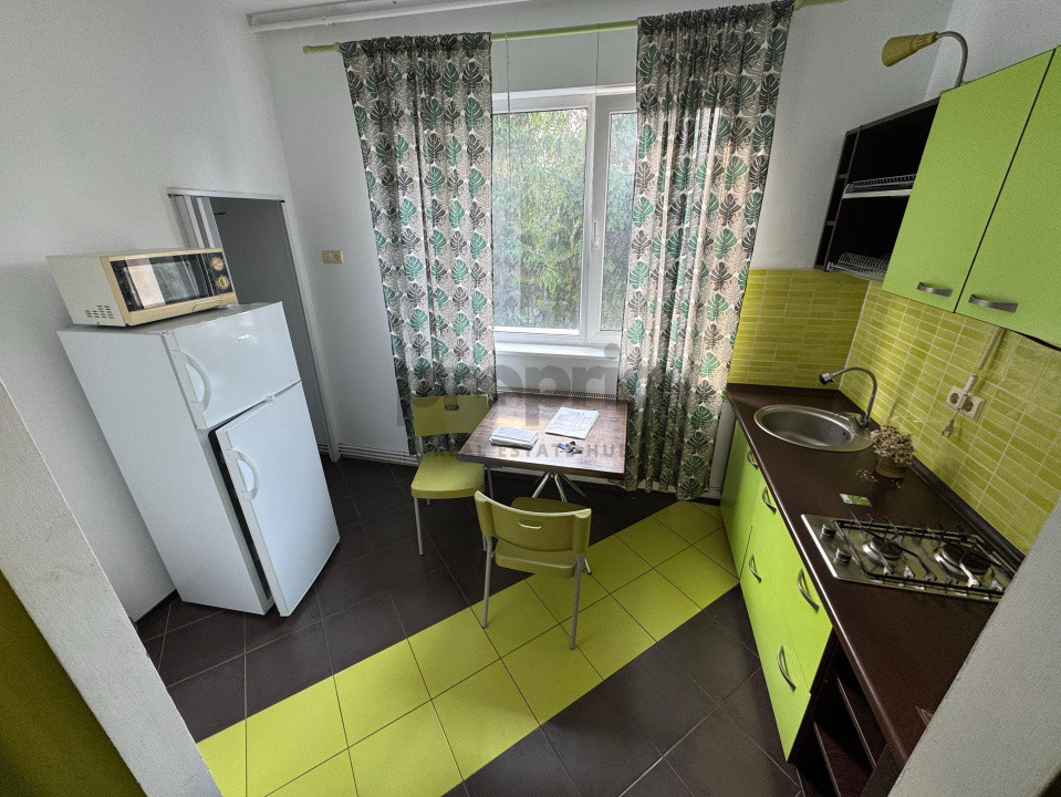 2 camere decomandat | Centru Civic | 48 mp |
