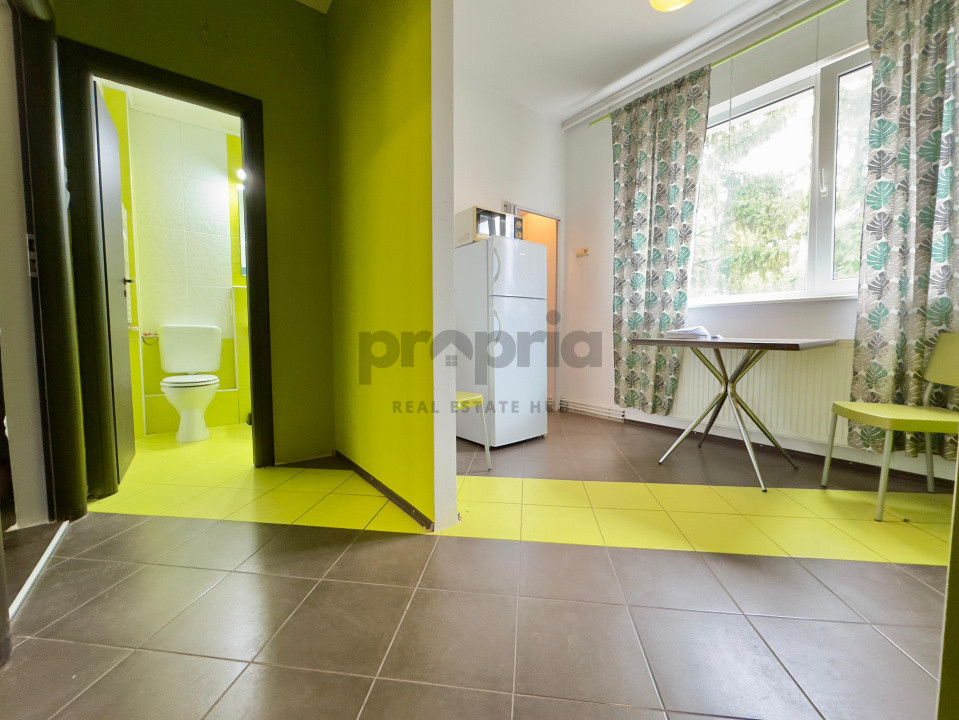 Apartament 2 camere de vânzare – Brașov, Centru Civic, Str. 9 Mai
