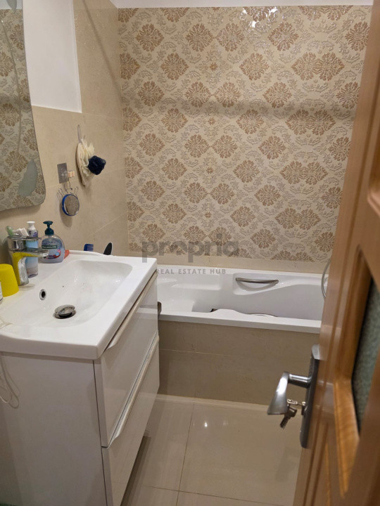 Apartament 2 camere decomandat de vânzare – str. Nicopole nr. 46, Brașov