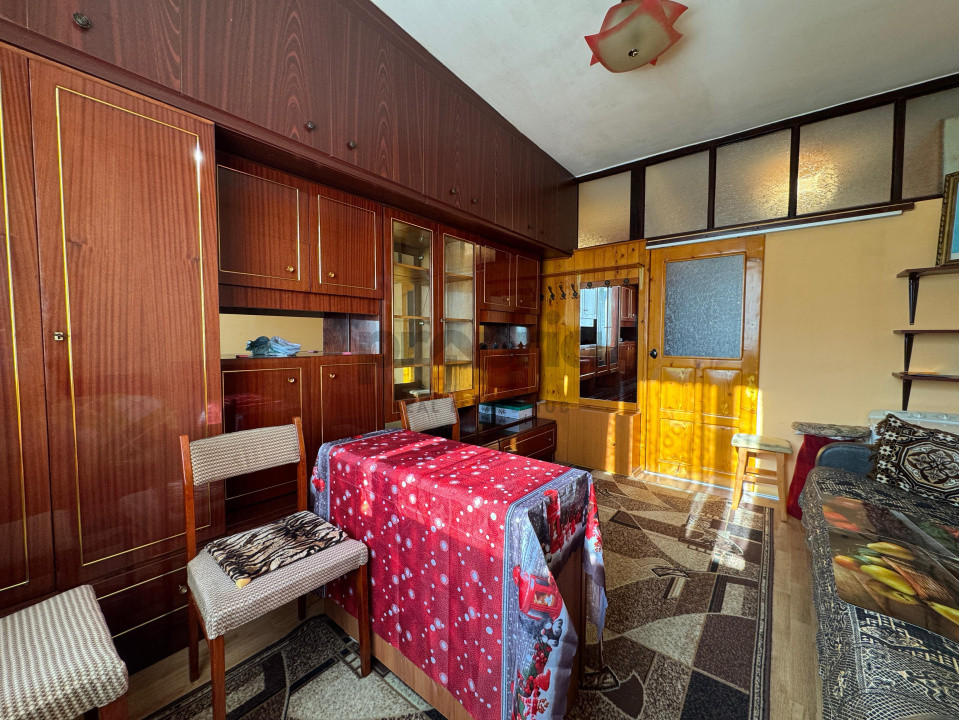 Garsonieră de vânzare – Brașov, cartier Noua, str. Brazilor