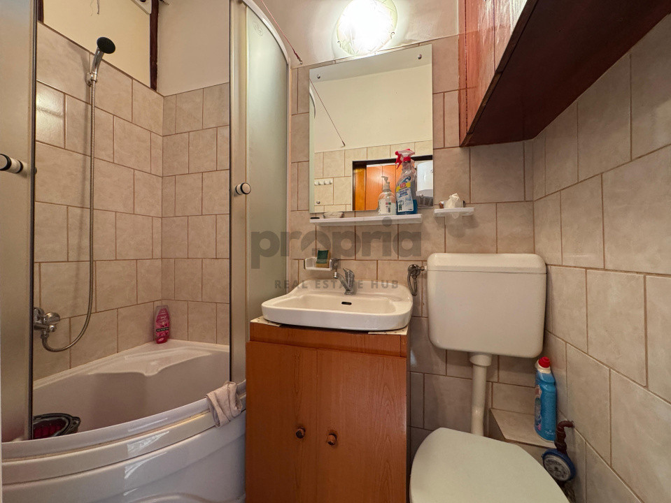 Garsonieră de vânzare – Brașov, cartier Noua, str. Brazilor