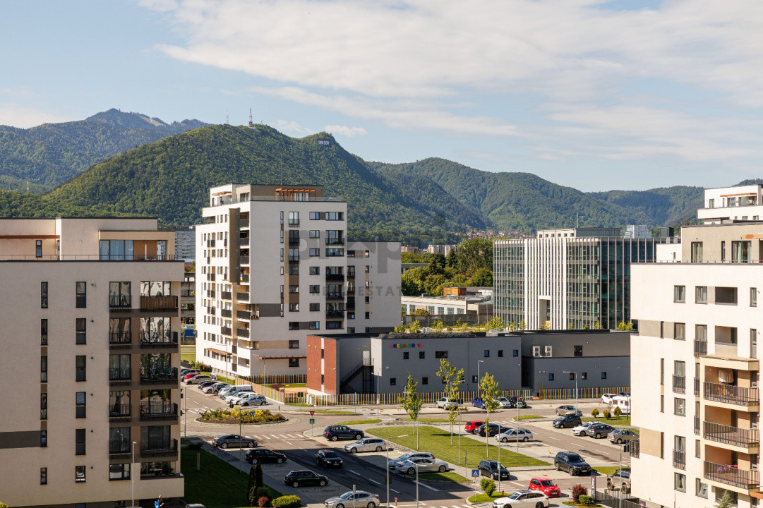 Penthouse cu vedere spectaculoasă și terasă în Coresi, Brașov