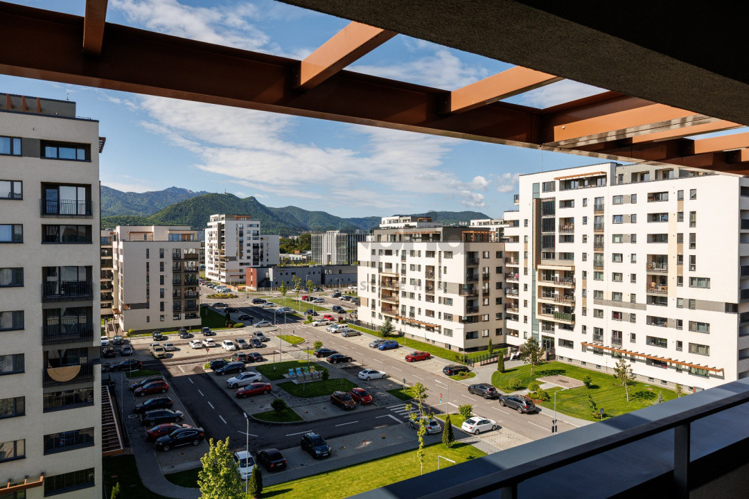 Penthouse cu vedere spectaculoasă și terasă în Coresi, Brașov