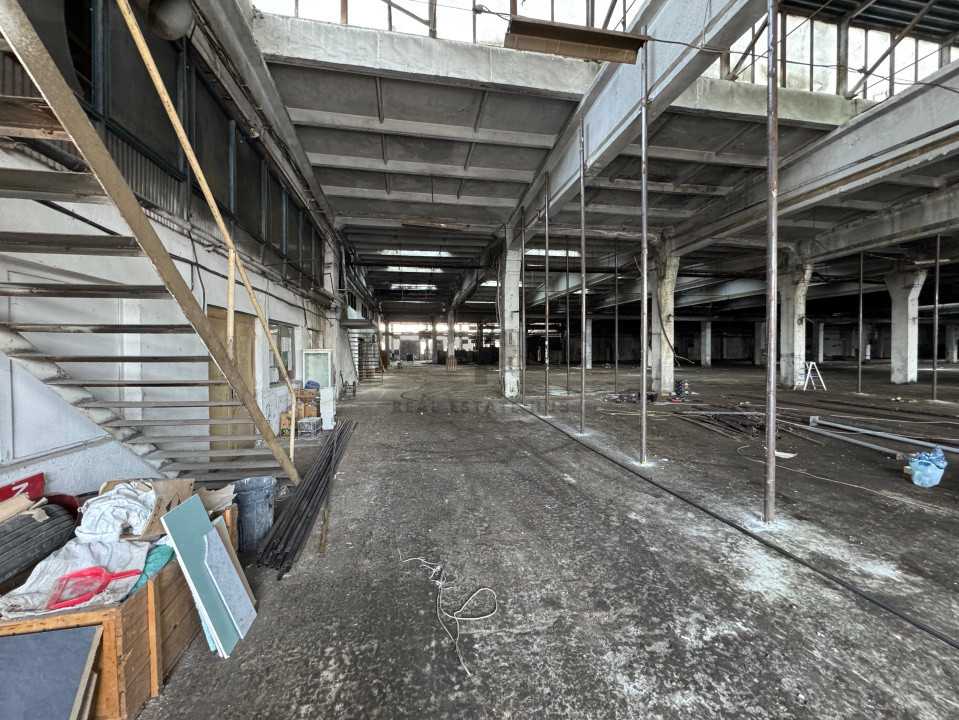 DE ÎNCHIRIAT – Hale Industriale în Codlea, lângă Centura