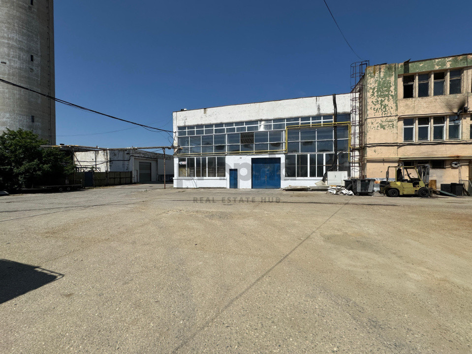 DE ÎNCHIRIAT – Hale Industriale în Codlea, lângă Centura
