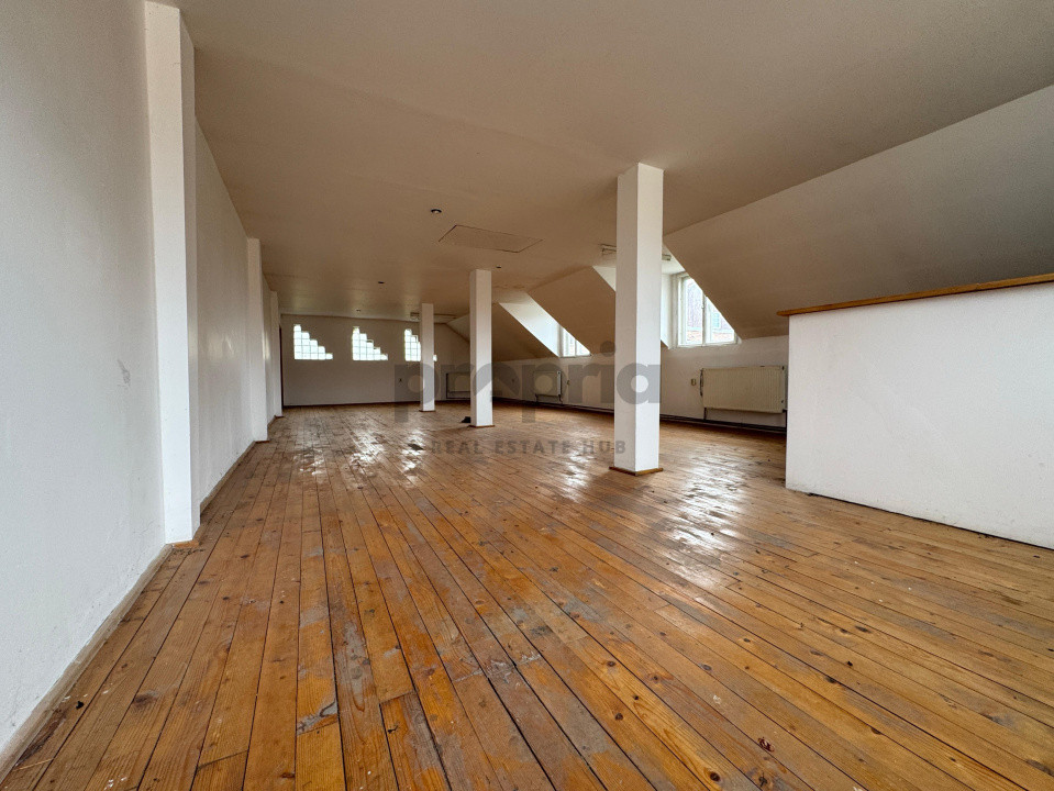Spațiu comercial și industrial de închiriat – 350 mp, Craiter, Brașov