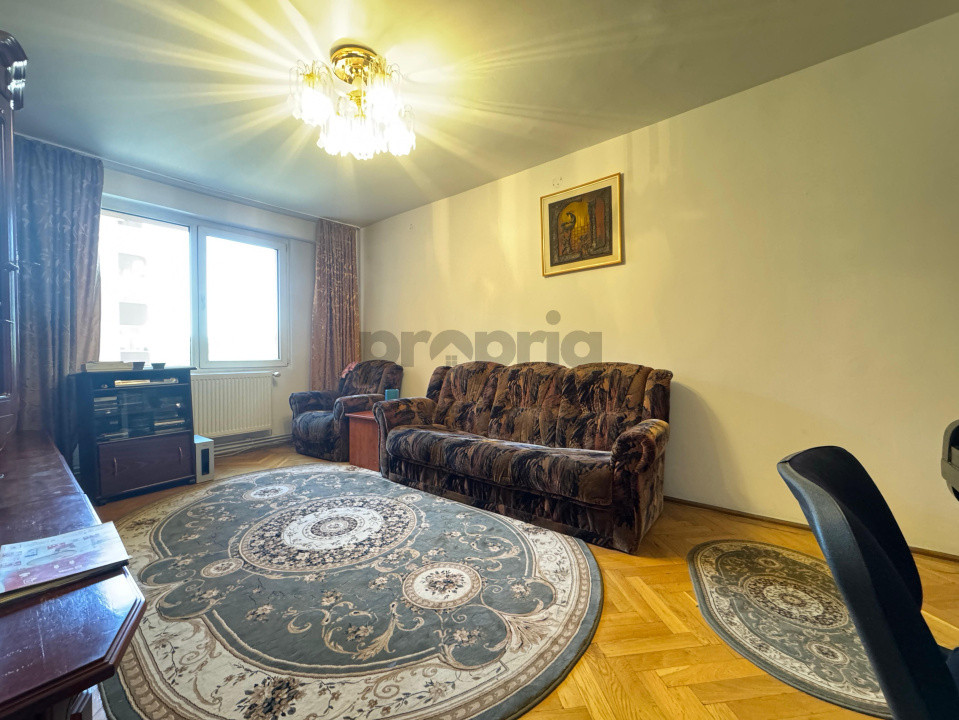 De vânzare apartament – Brașov, cartierul Scriitorilor
