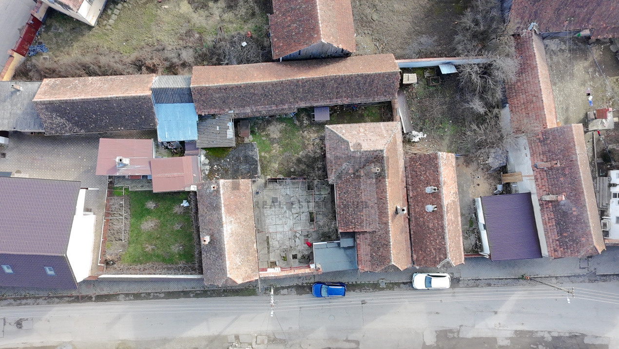 CASĂ CU 2 CORPURI  - ORAȘ RUPEA 